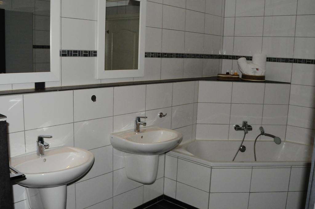 Herkenhoek 3 Bedroom Apartement Heeswijk-Dinther Eksteriør billede